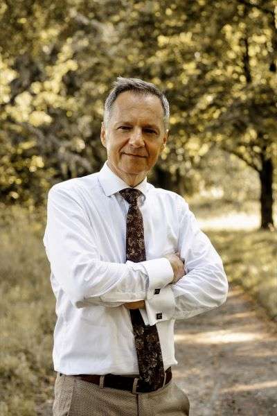 Logo: Jarosław Kopacki "WŁASNE M"