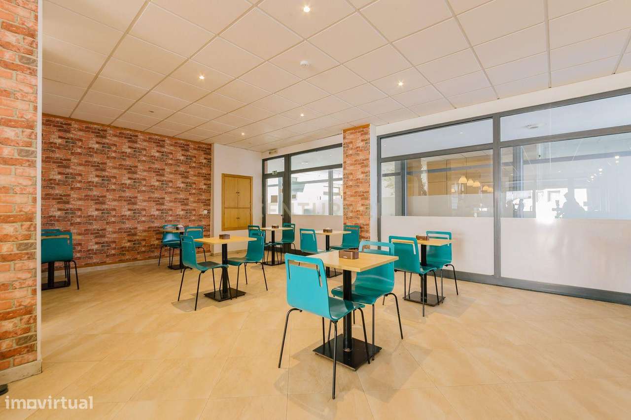 Trespasse de Fábrica e Pastelaria – Negócio Consolidado e Altamente Re - Grande imagem: 4/30