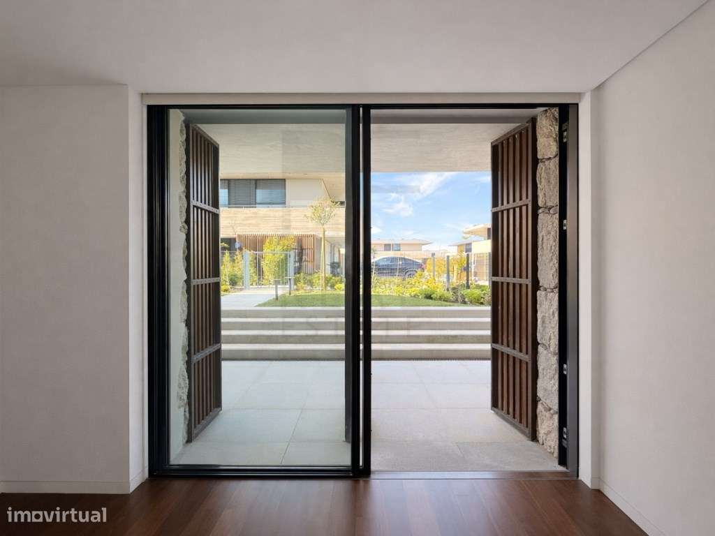 Exclusivo T2 de Luxo | 154 m² | Condomínio Sandwoods com Piscina, C...-16