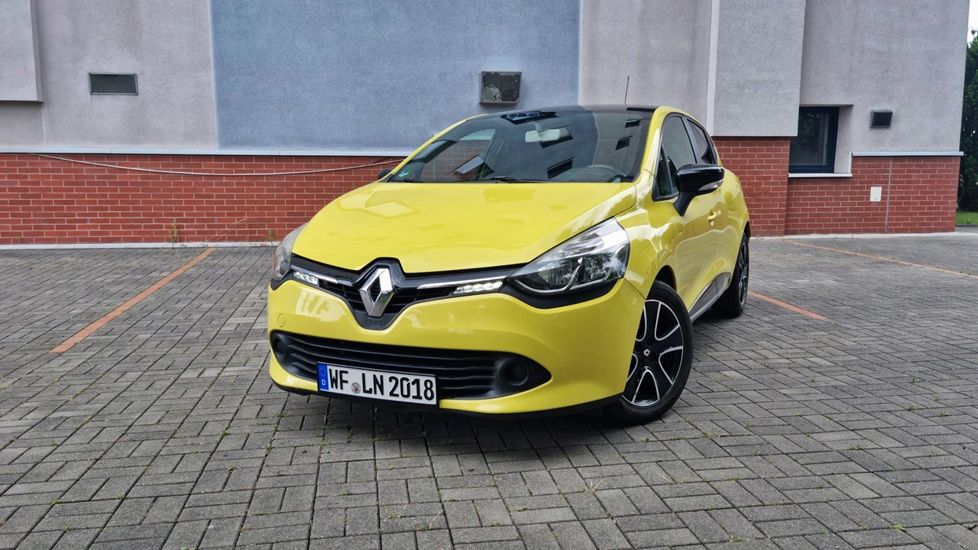 Renault Clio IV 1.2 16V 75 TomTom Edition 2013