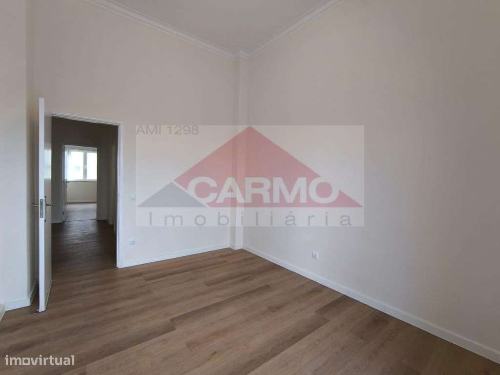 Excelente oportunidade de negócio T3 todo renovado com um magnifico... - Grande imagem: 4/16