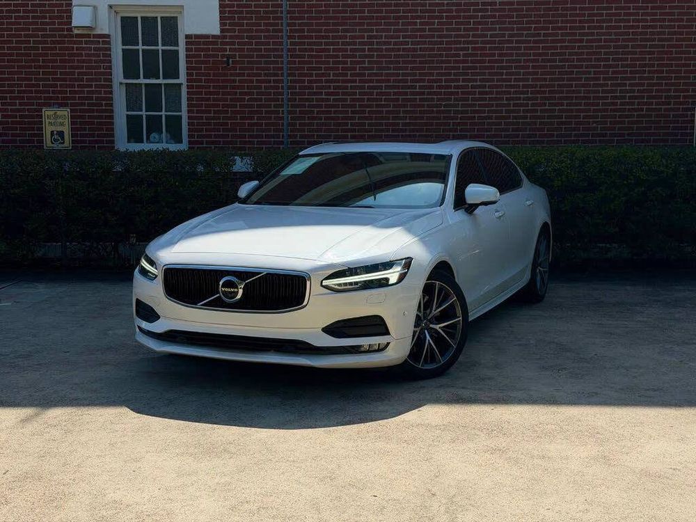 Volvo S90 T6 AWD Momentum 2018