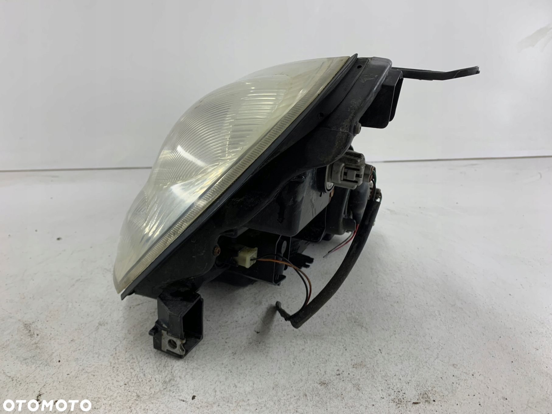 SUZUKI LIANA I LAMPA LEWA PRZÓD ŁADNA - 4