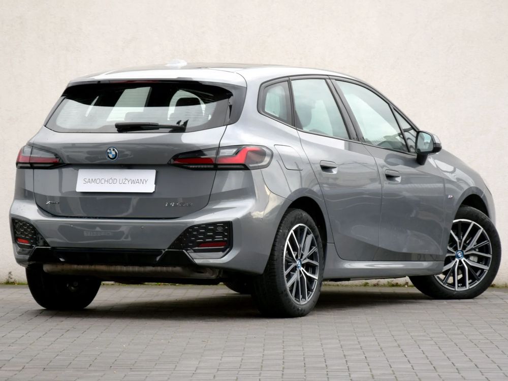 BMW Seria-2 1.5 Plugin Hybrid 245 KM — zdjęcie 2