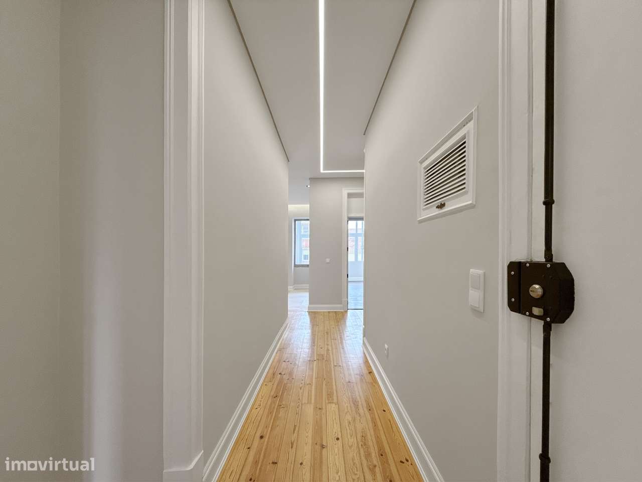 Apartamento, 93 m², Areeiro-30