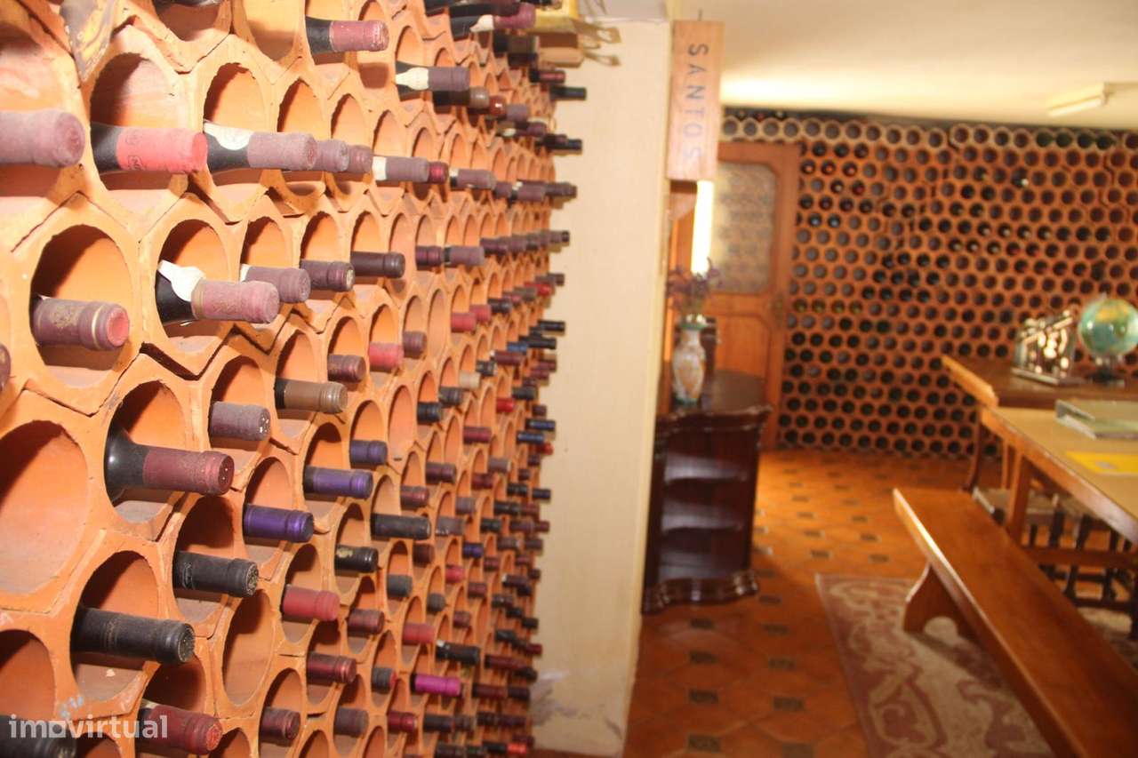 Moradia 4 Frentes lote com 980m2-29