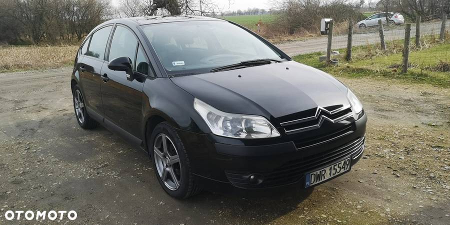 Citroën C4 1.6 16V Impress - 4