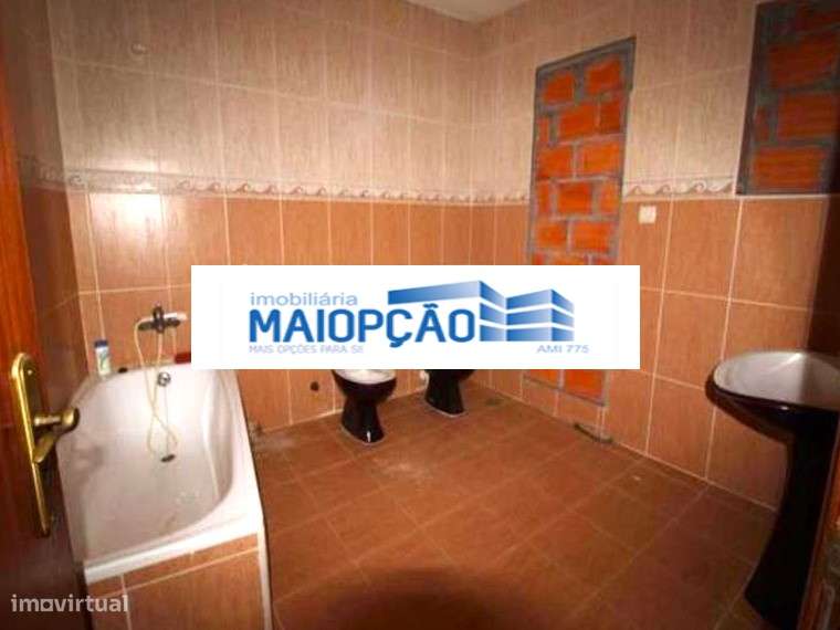 Moradia para Remodelar - Grande imagem: 5/5