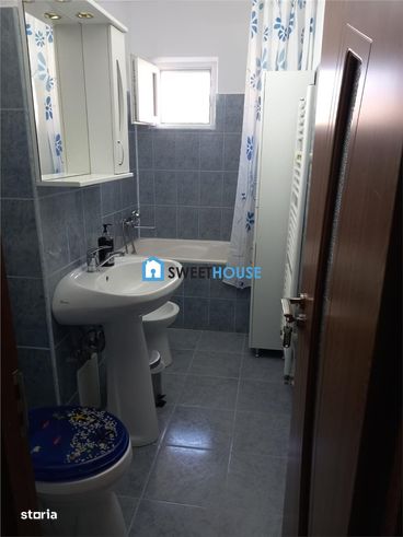 Apartament cu 2 camere etaj 3 in  Fagaras zona centrala-7