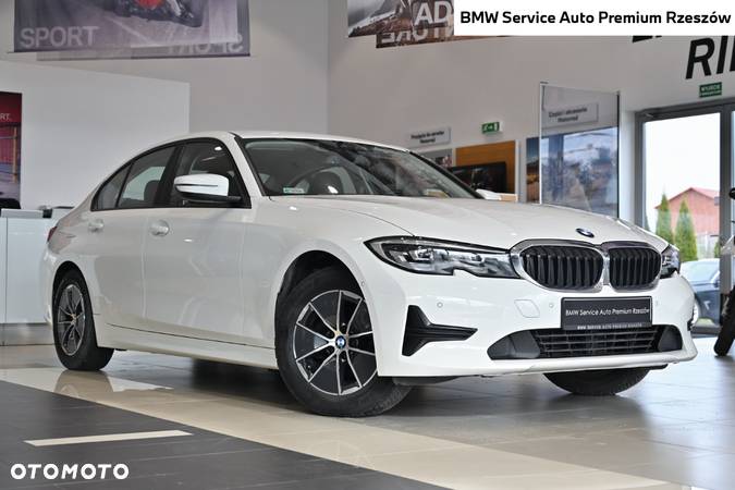 BMW Seria 3 318i Advantage - 3