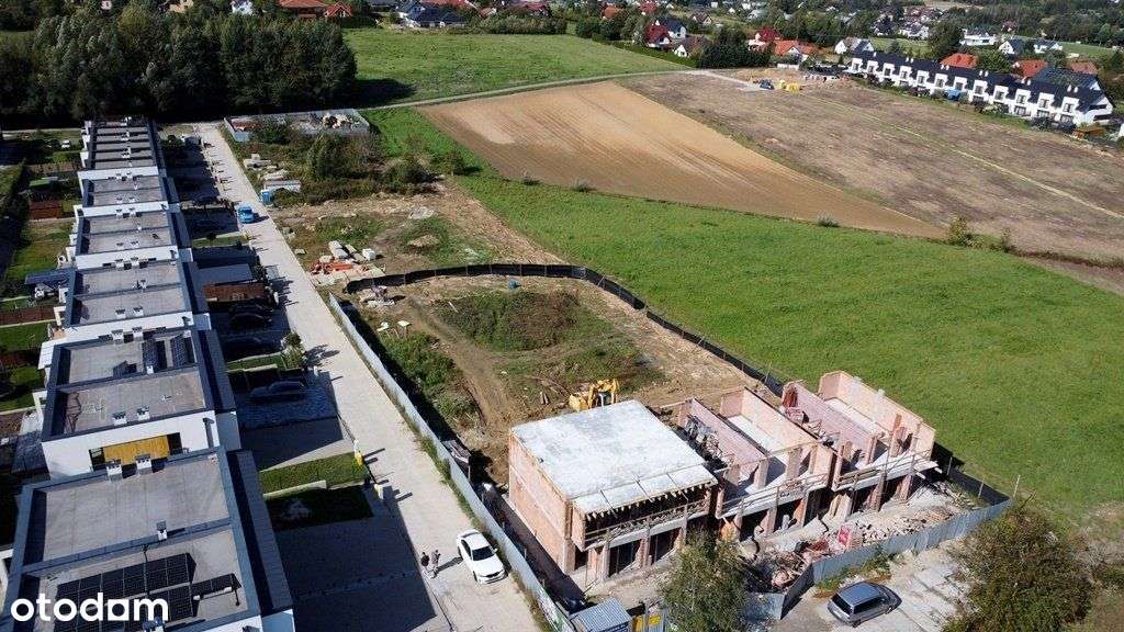 Szeregówka w cenie mieszkania - stan deweloperski-11