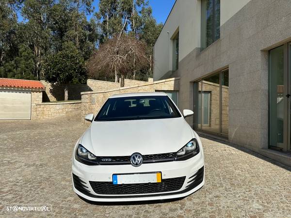 VW Golf 2.0 TDI GTD DSG - 2