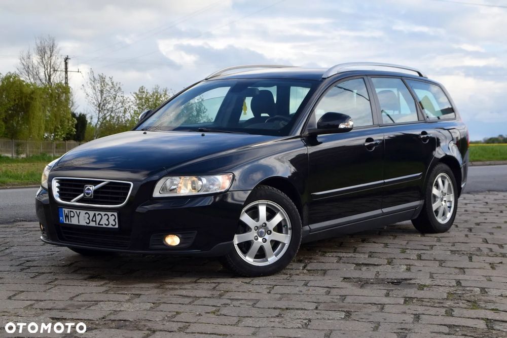 Volvo V50