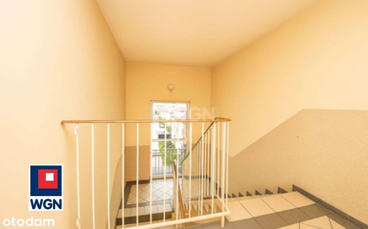 DWUPOZIOMOWE/ 3 Pokoje / 2 łazienki / Garaż / Komórka / WEJHEROWO-12