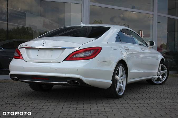 Mercedes-Benz CLS 350 BlueEffICIENCY - 5