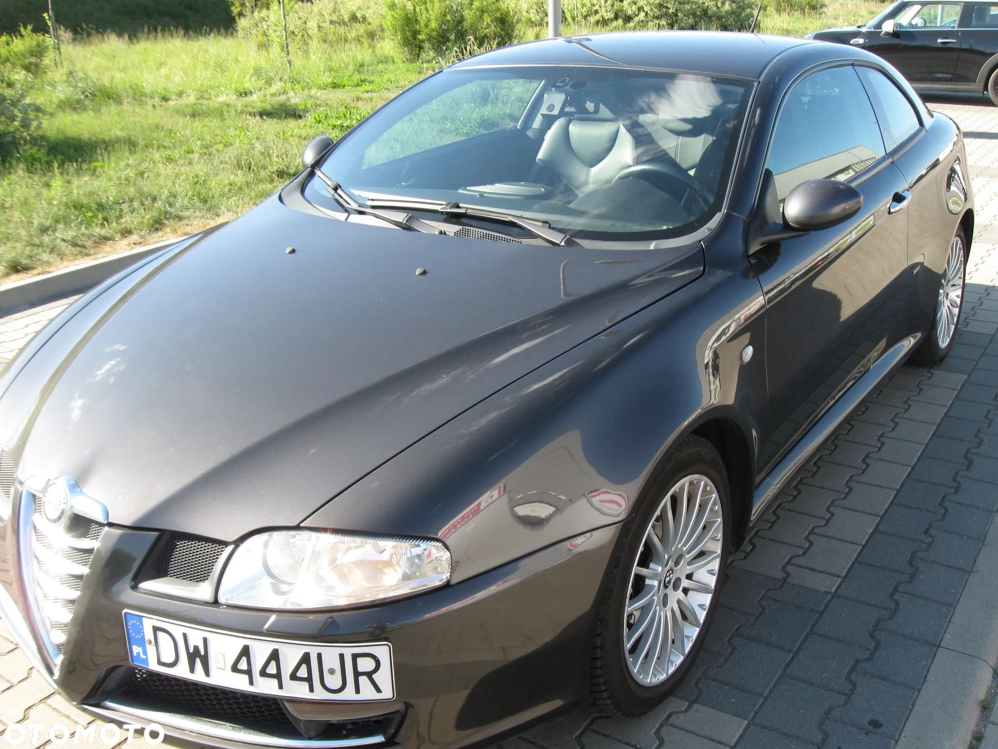 Alfa Romeo GT 1.9JTD 16V Distinctive - 1