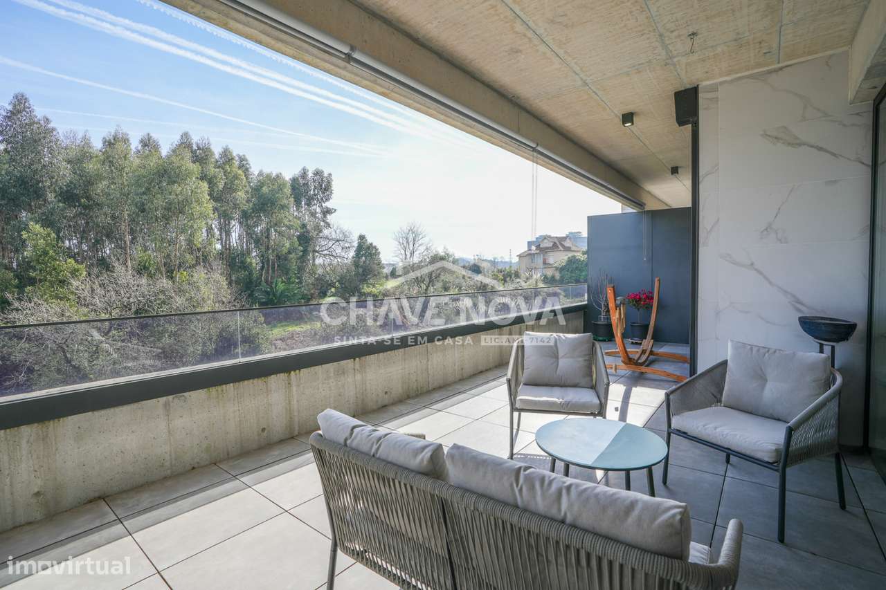 Apartamento T1 Como Novo c/ Lugar Garagem em Mafamude(El Corte Inglés)-10