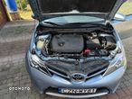 Toyota Auris 1.4 D-4D Terra - 10