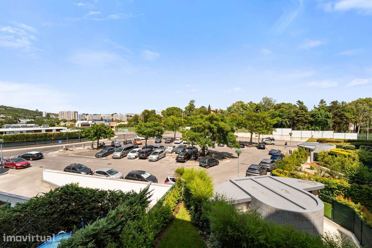 Apartamento T4 com estacionamento, Carnaxide, Oeiras-34