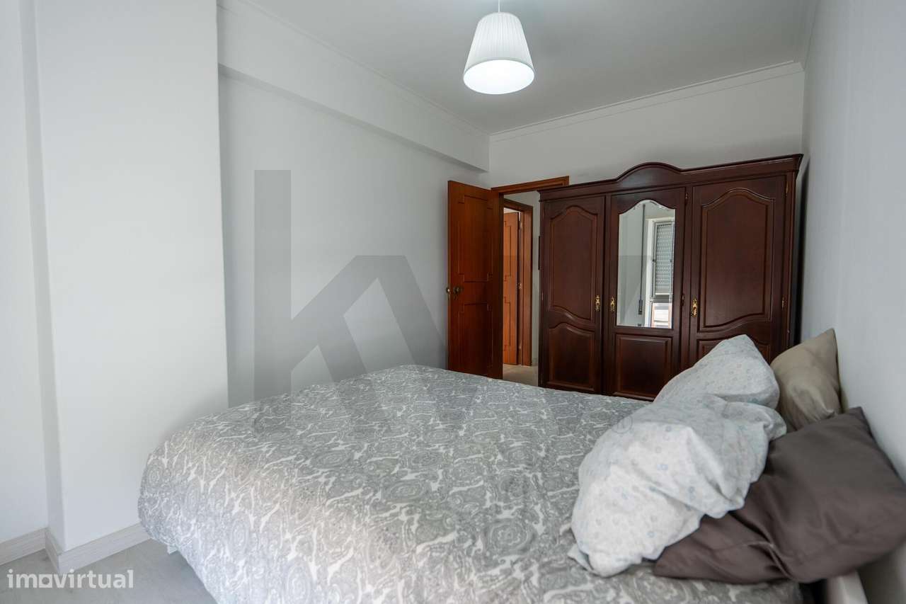 Apartamento T2 Barreiro-Setúbal-11