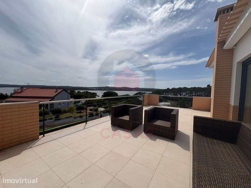 Moradia Contemporânea de Luxo com Vista Deslumbrante sobre a Lagoa ...-12