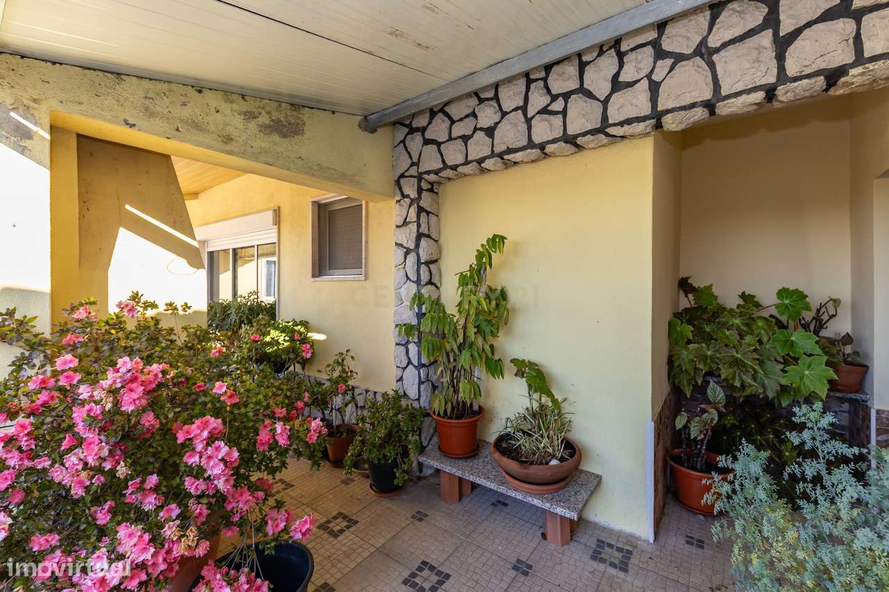 Quinta T4 com 1,4 Hectares: O Refúgio Perfeito entre a Cidade e a Natu - Grande imagem: 5/31