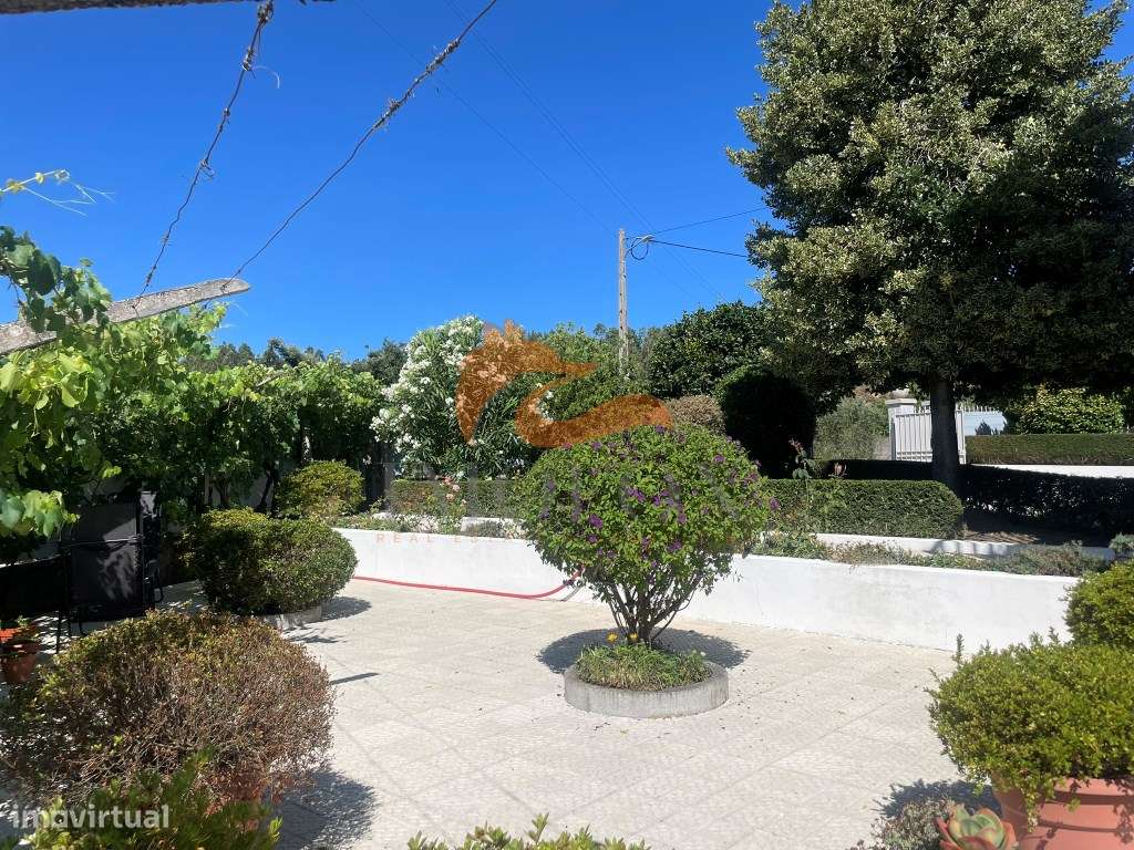 Moradia com jardim e garagem em Santa Ovaia, Oliveira do Hospital-22