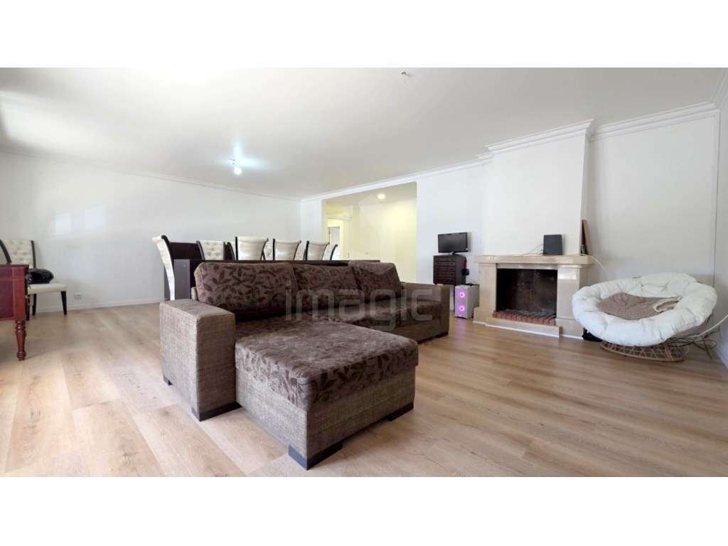 Apartamento T3 com terraço - centro de Mafra - Grande imagem: 4/24