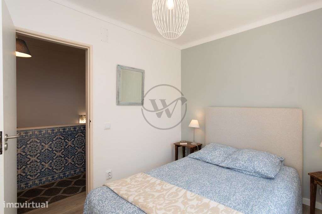 Moradia T5 com jardim e piscina no coração histórico de Azeitão-42