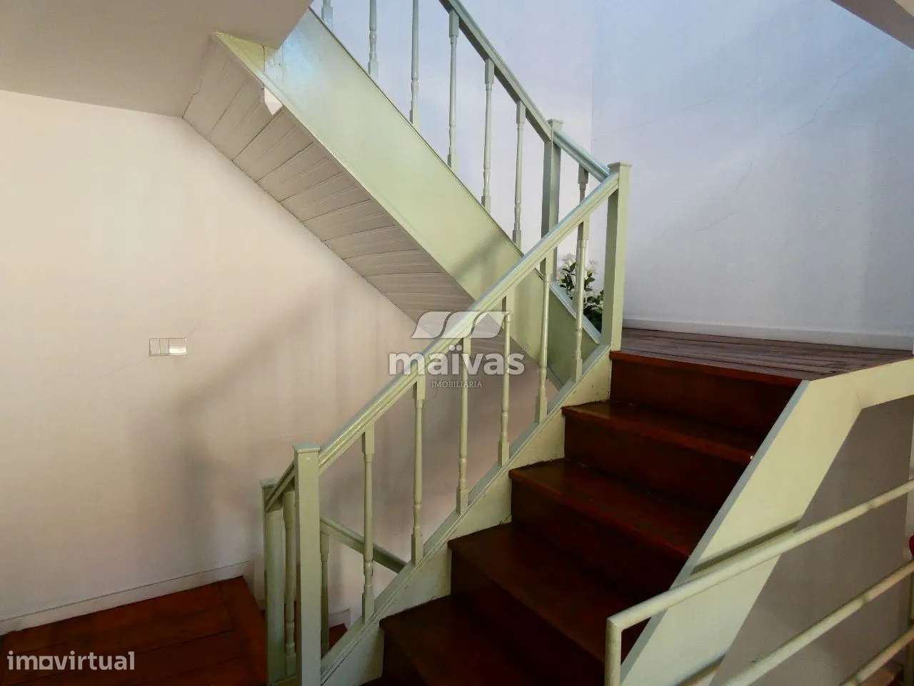 Prédio no centro histórico de Braga-11