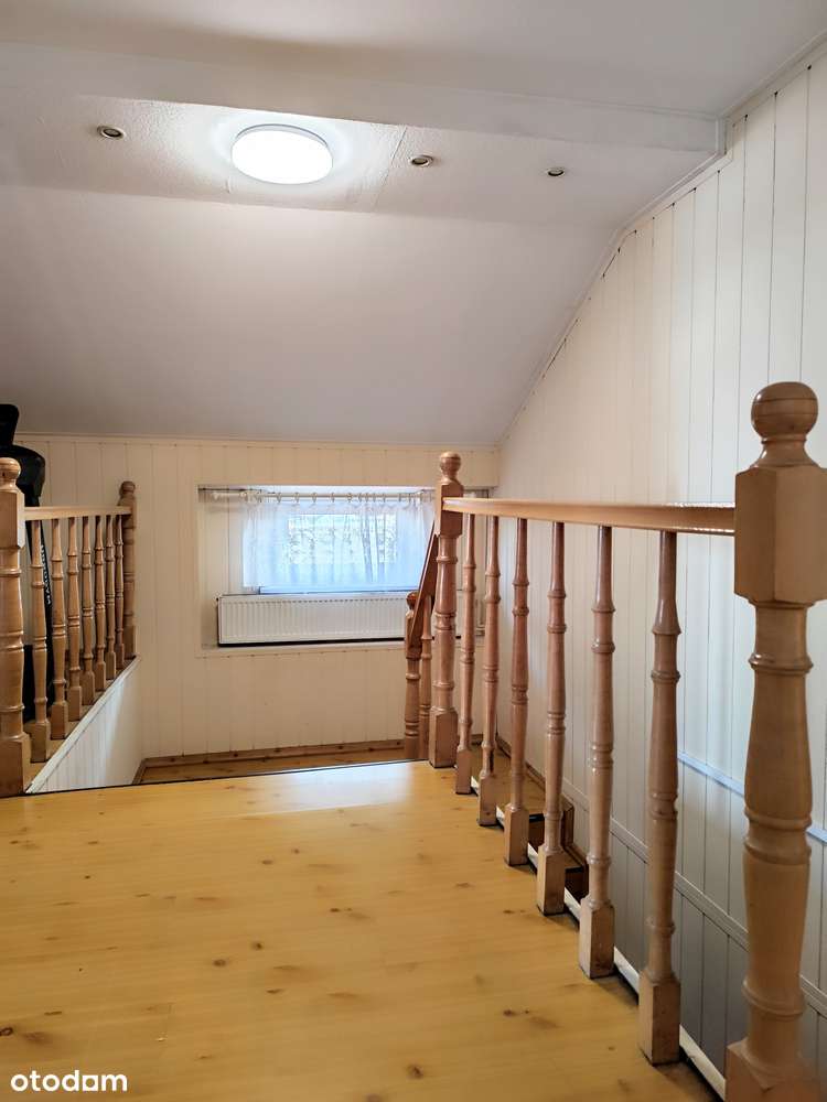 Dom przy ul. Katowickiej – idealny na działalność lub usługi!-16