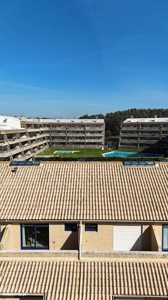 V2 na Primeira Linha de Praia - Grande imagem: 4/39