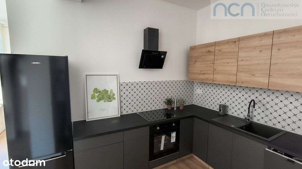 Ładne i przestronne mieszkanie 2 pokojowe.-5