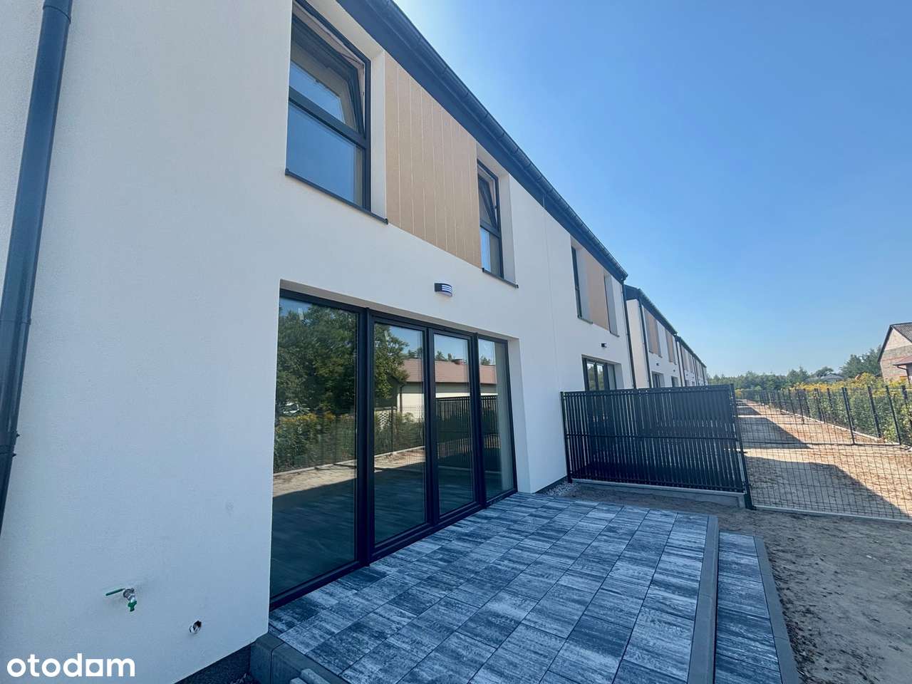 Bliźniak z pozwoleniem na użytkowanie/ własna działka/ wszystkie media - Pełny obrazek: 5/17