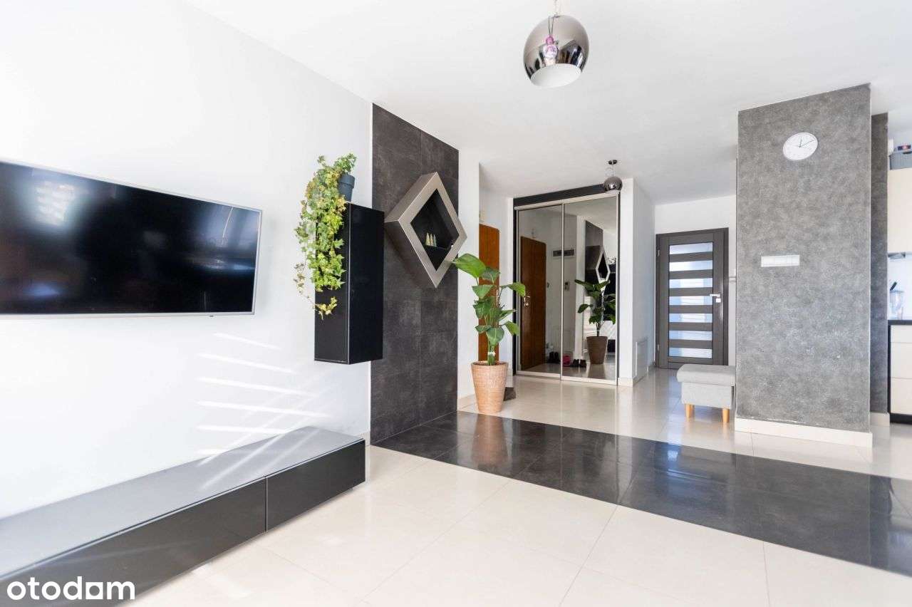 Na Sprzedaż, 2 Pokoje, Blisko Politechniki!-0