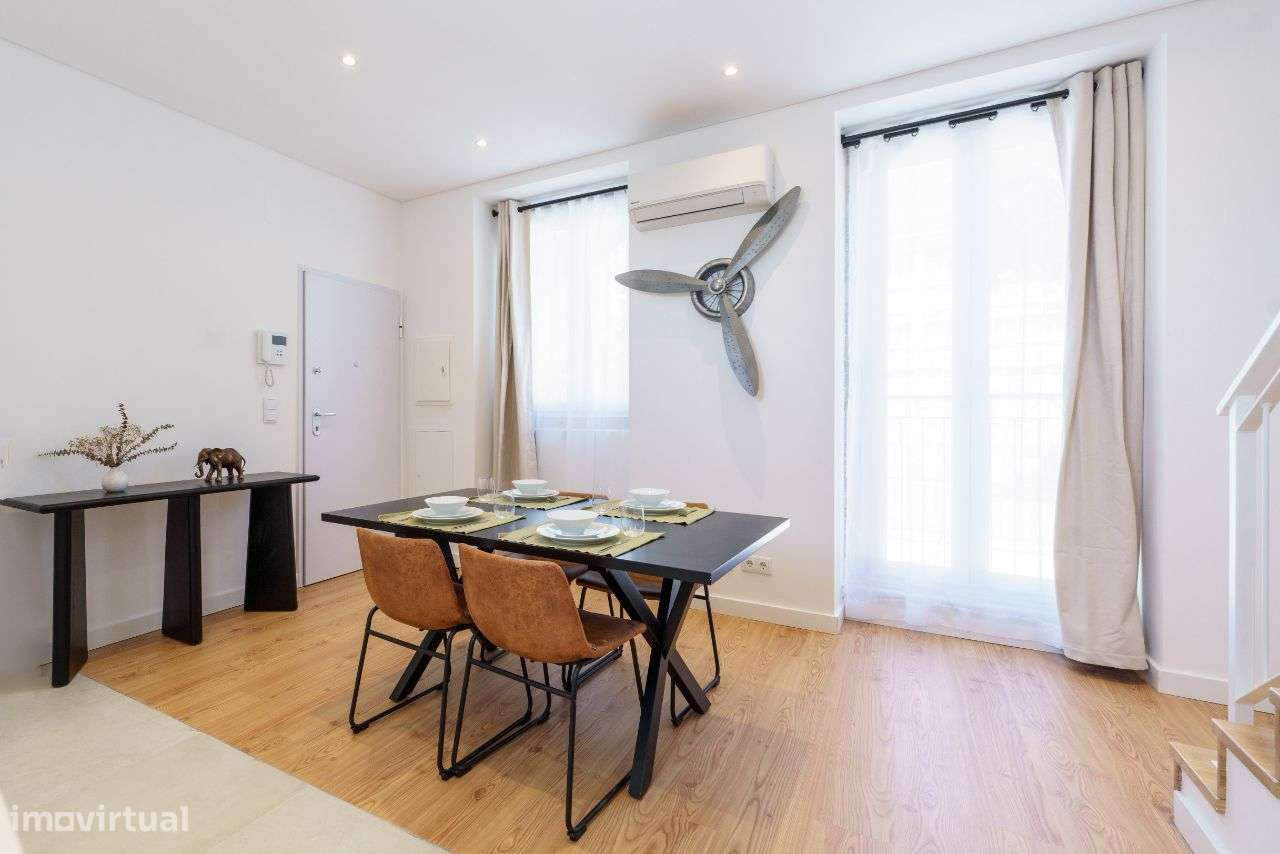 T1 Duplex à venda em Santa Apolónia - Grande imagem: 2/24