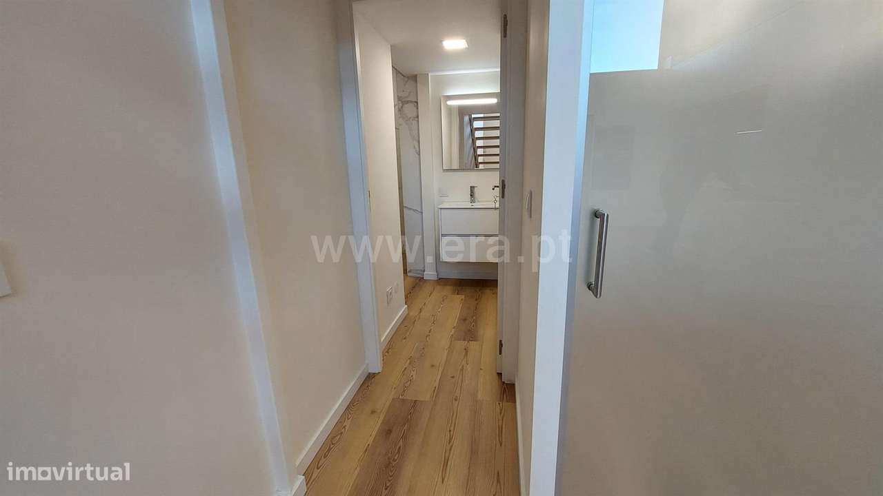 Apartamento T1 em Paredes - Grande imagem: 5/8