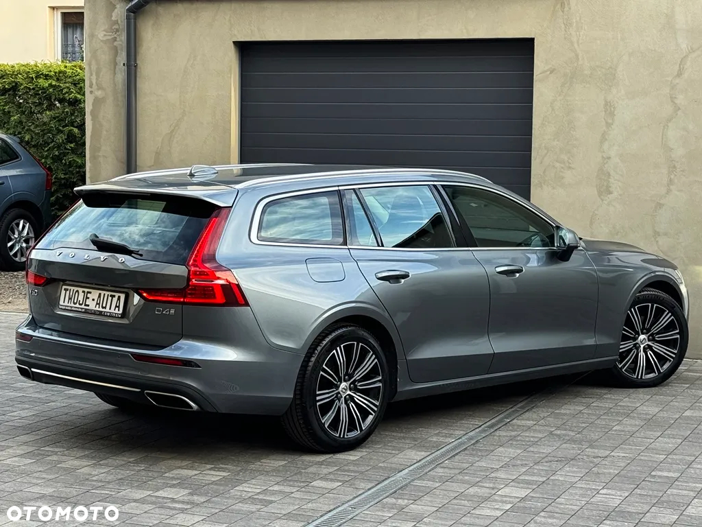 Volvo V60 D4 Inscription - 25