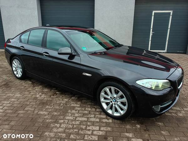 BMW Seria 5 - 8