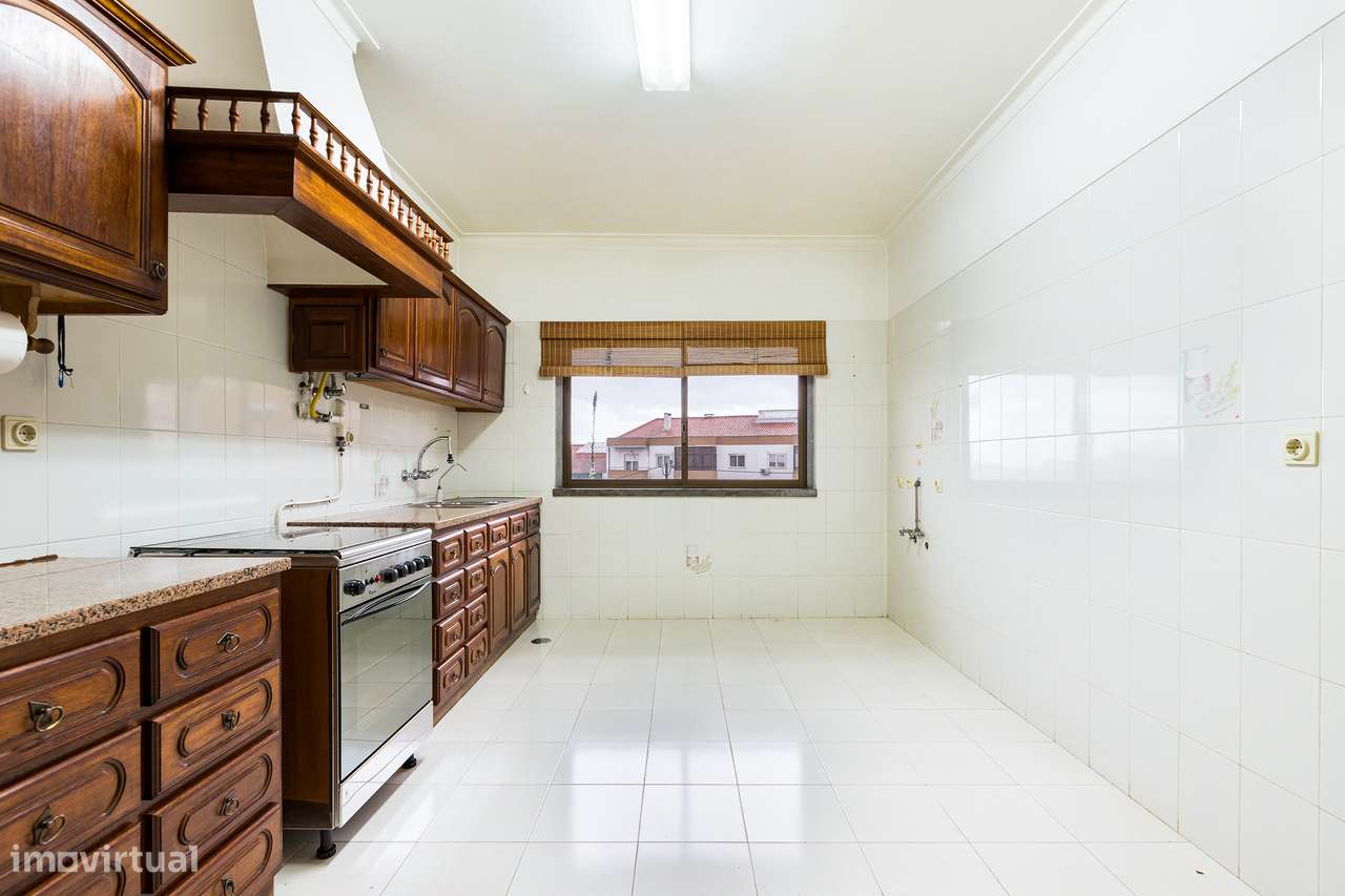 Moradia 4 quartos em Alverca-8