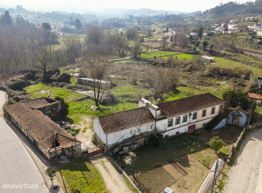 Quinta para venda com PIP aprovado 16 moradias em Paredes - Porto