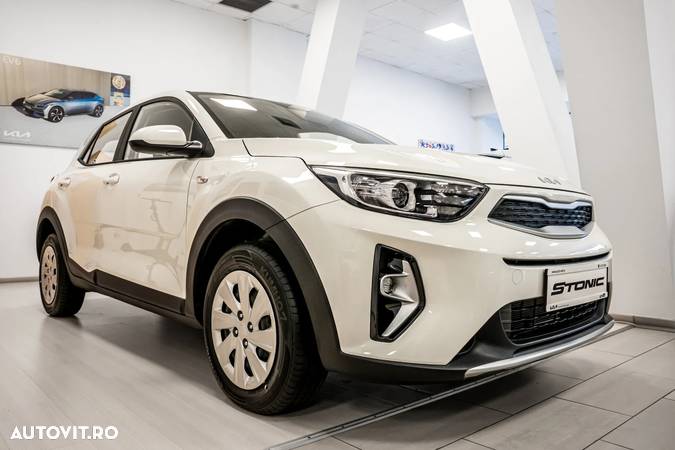 Kia Stonic 1.2 MPI 5MT Urban - 1