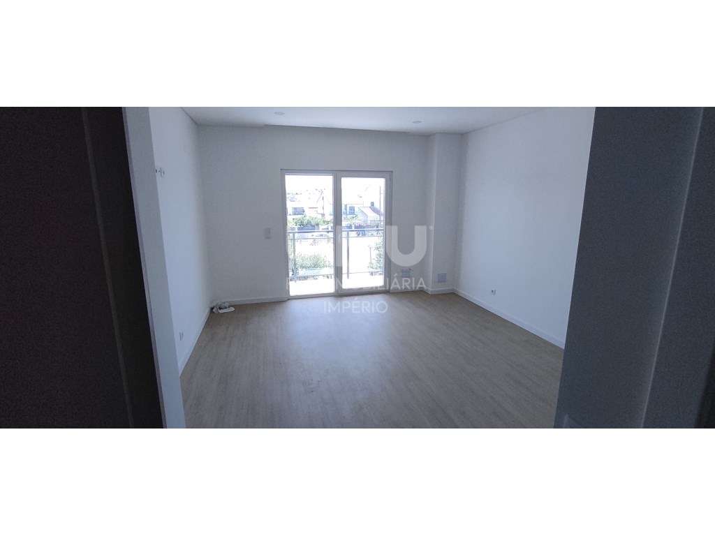 MORADIA PREMIUM TRIPLEX 5 ASSOALHADAS em Fernão Ferro 3 WC-23