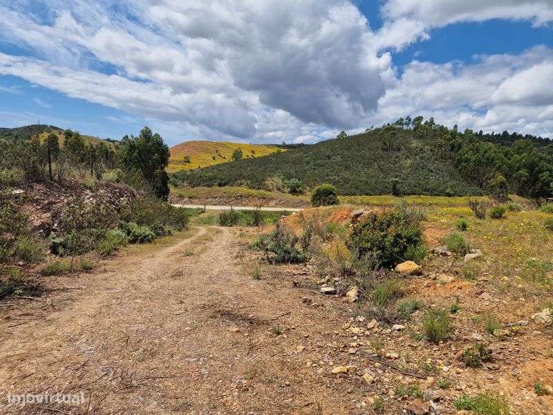 Terreno no Rasmalho - Grande imagem: 2/7