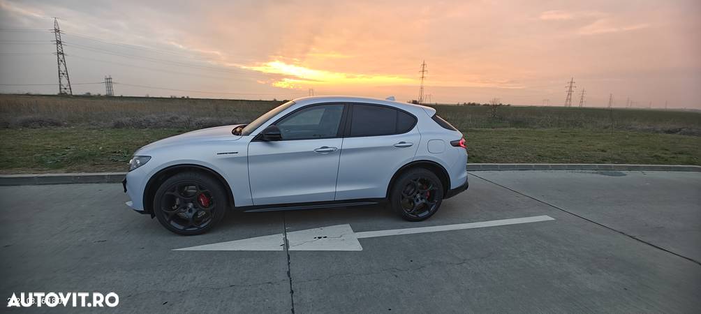 Alfa Romeo Stelvio - 3