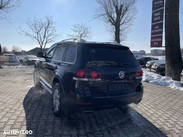 Volkswagen Touareg 3.0 V6 TDI DPF Tipt. Individual - 4