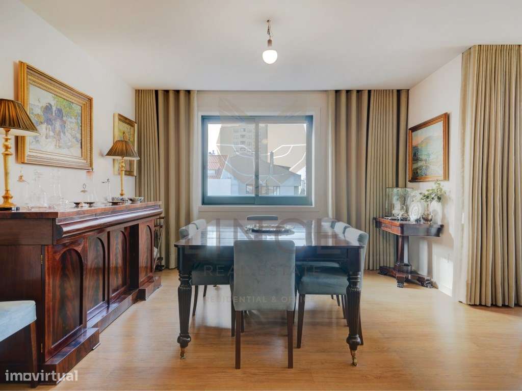 Apartamento T4 com varanda no Pinheiro Manso - Grande imagem: 4/25