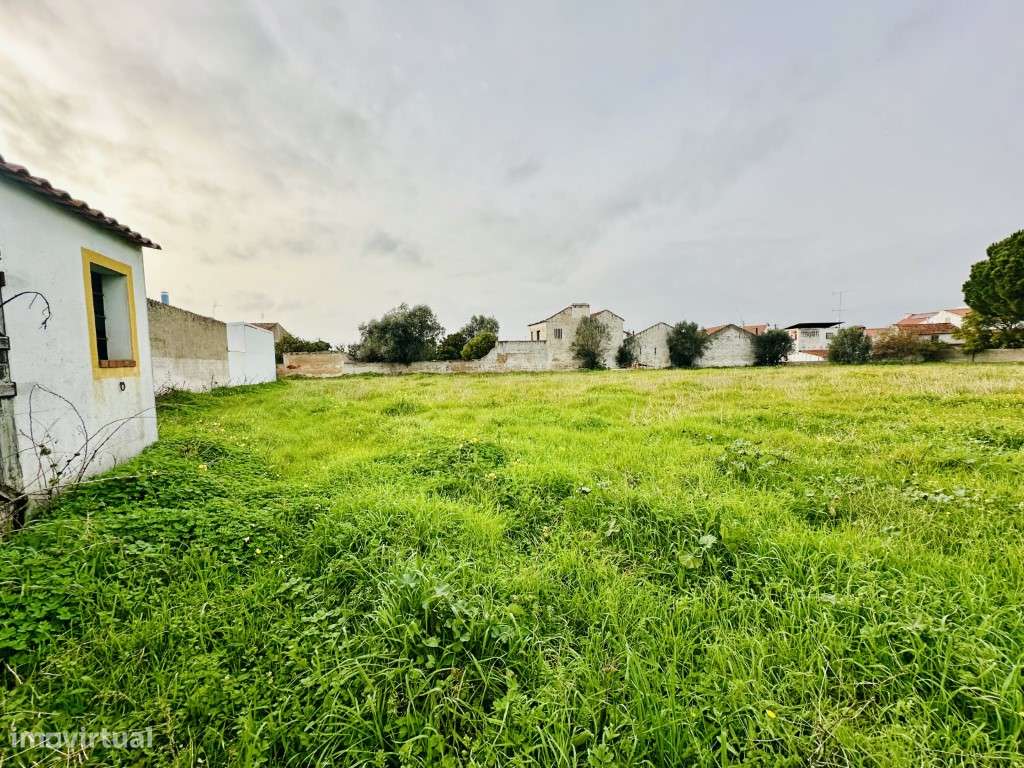 Terreno com uma área de 7240m2 - Grande imagem: 5/39