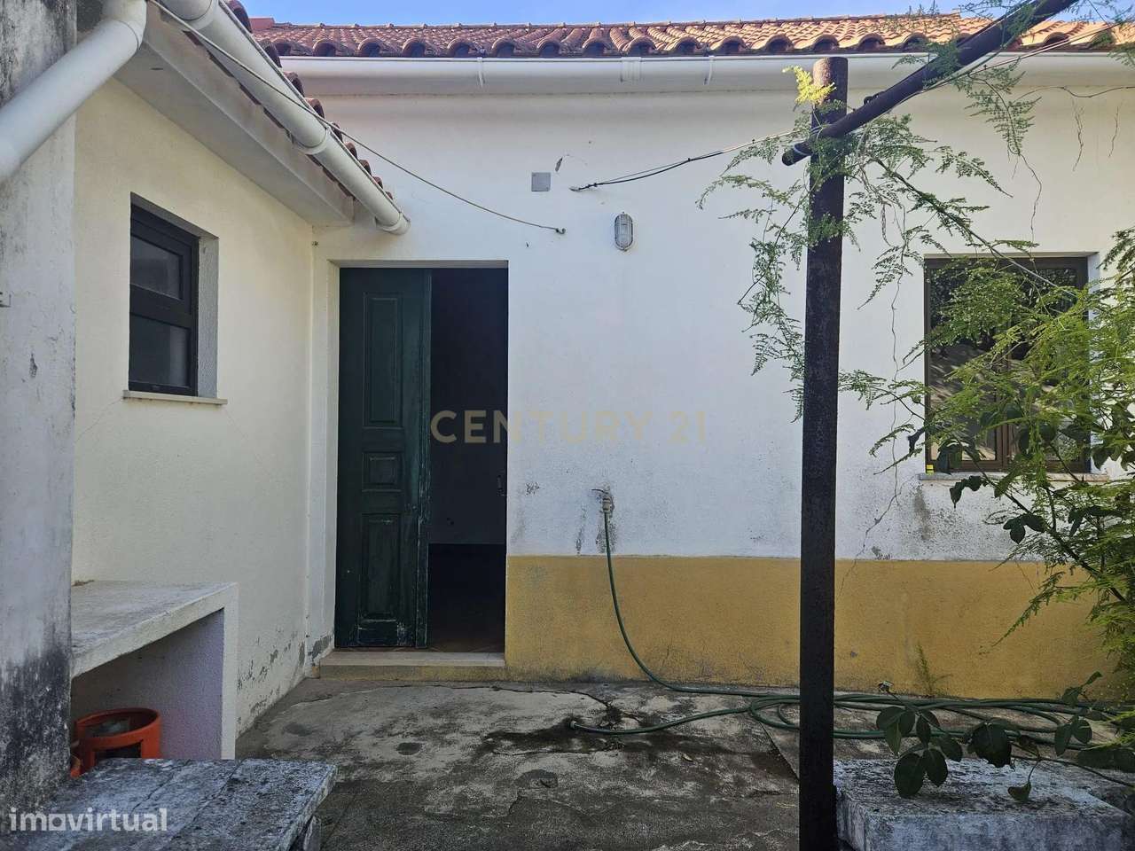 Moradia Geminada em Atalaia-12
