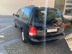 Kia Carnival 2.9 CRDi EX Confort - 7